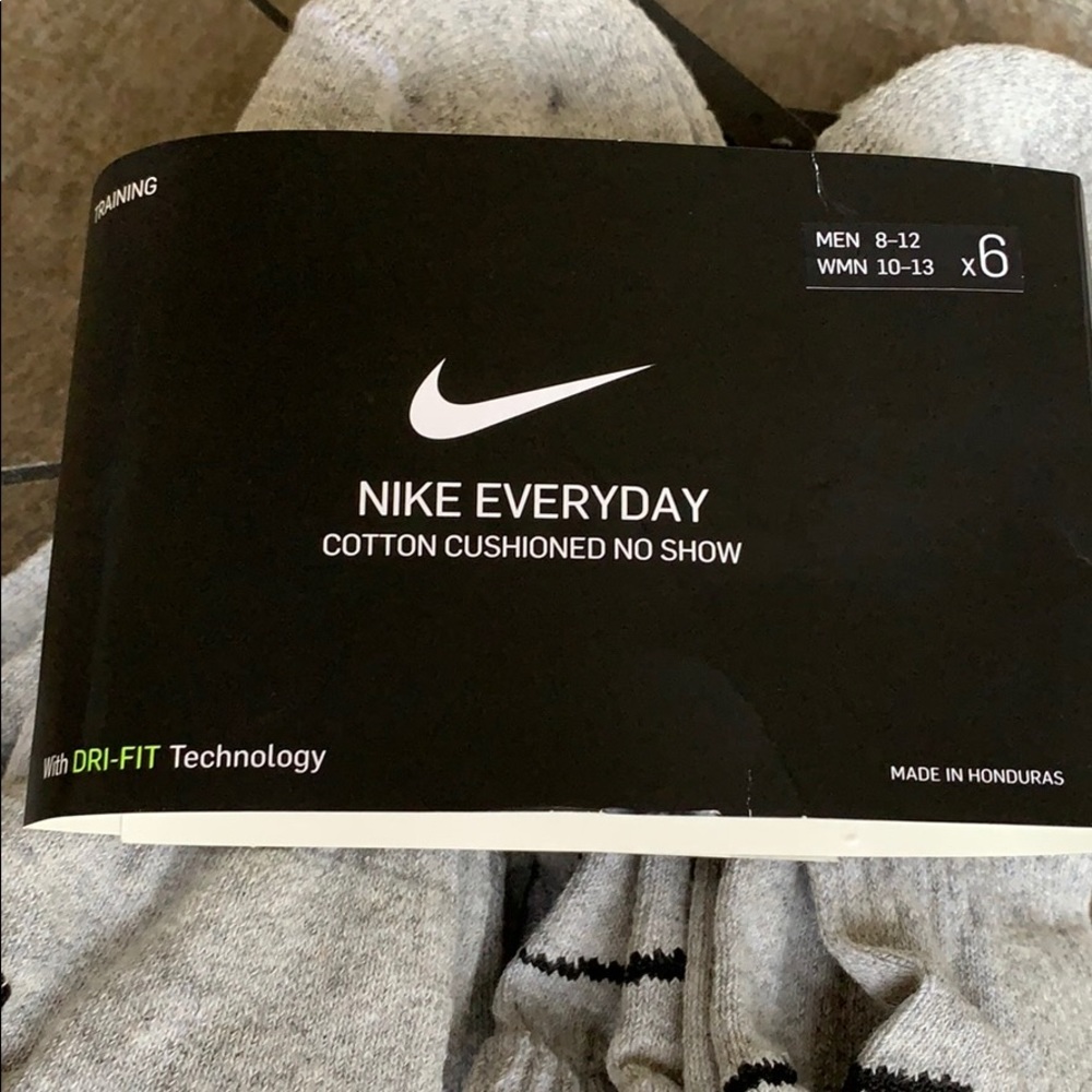 NIKE EVERYDAY COTTON CUSHIONED NO SHOW DRI-FIT SOC - Picture 13 of 15